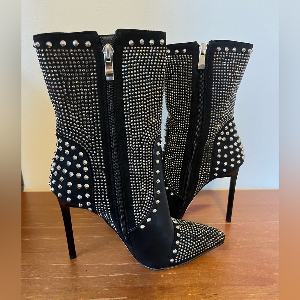 AZALEA WANG Hit It From The Back Black Stiletto Heel Bootie 7 Rhinestone Stud - Picture 6 of 9